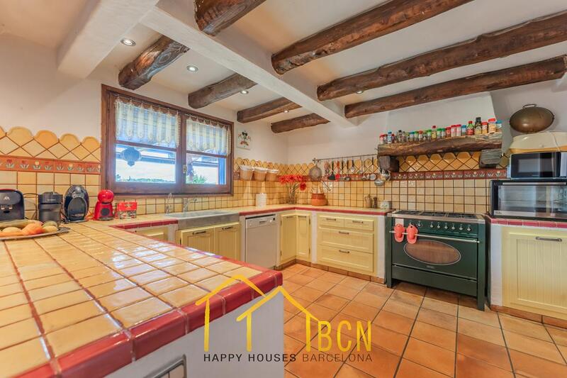 9 Cuarto Villa en venta