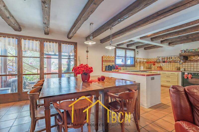 9 Cuarto Villa en venta