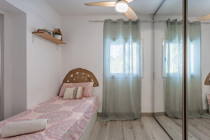 3 bedroom Cave House for Long Term Rent