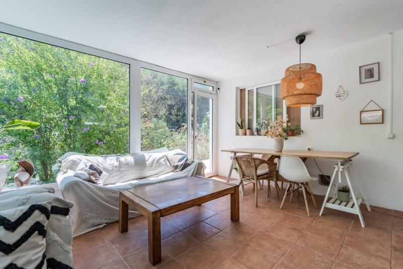 3 bedroom Cave House for Long Term Rent