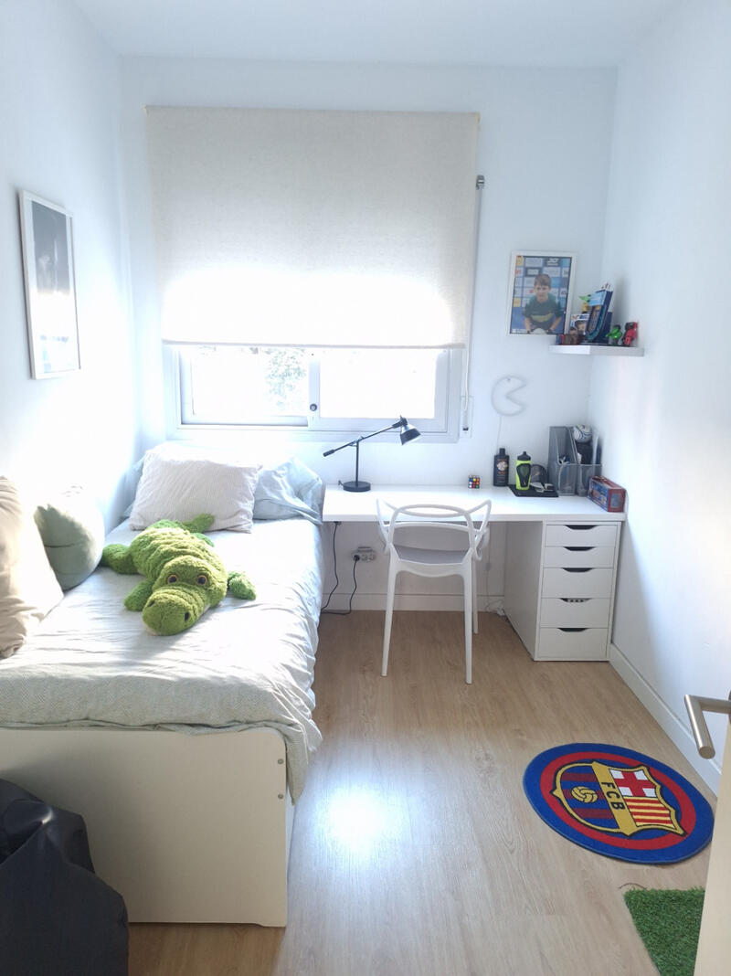 3 спальная комната квартира продается