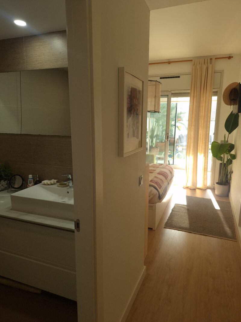 3 спальная комната квартира продается