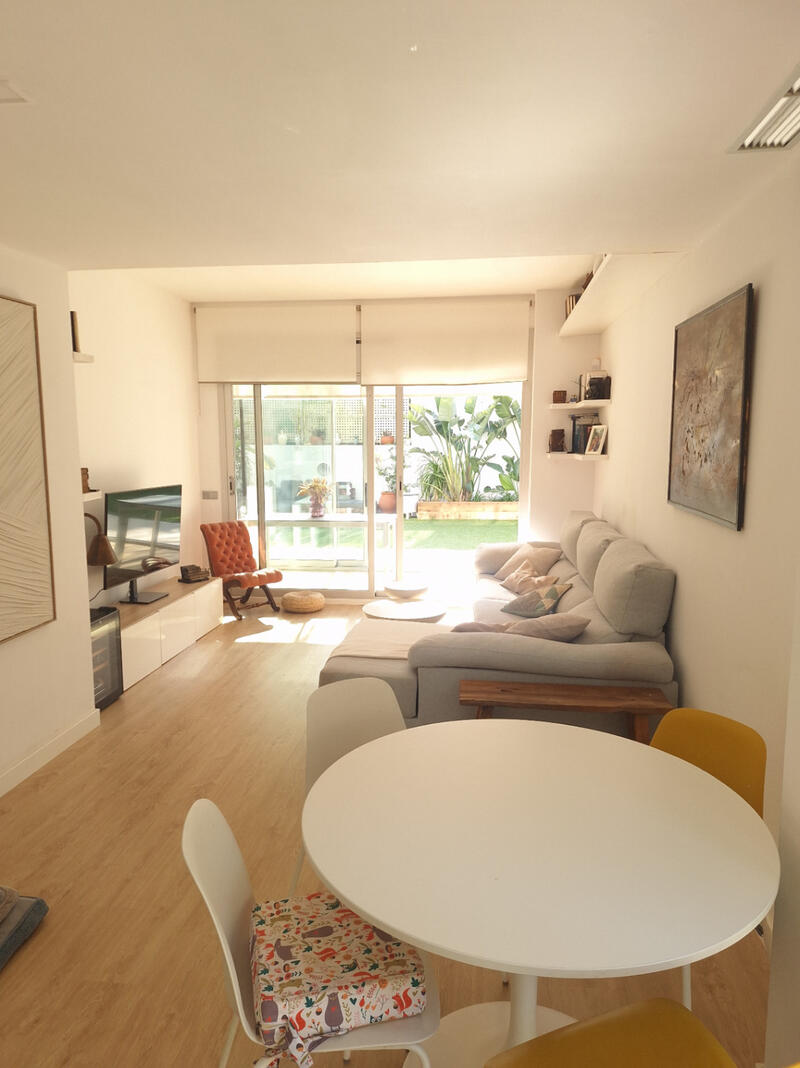 3 спальная комната квартира продается