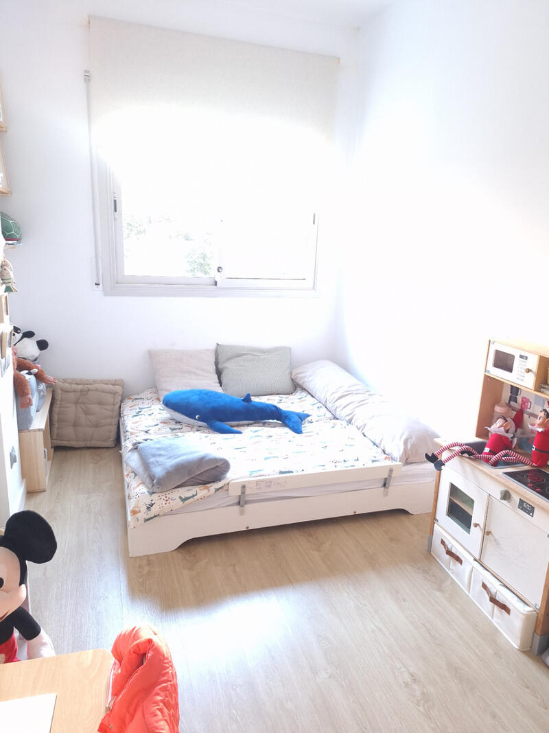 3 спальная комната квартира продается