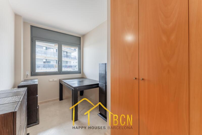 4 bedroom Apartment for sale