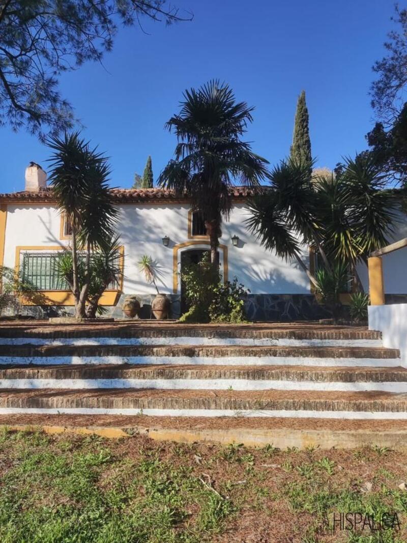 6 Cuarto Casa de Campo en venta