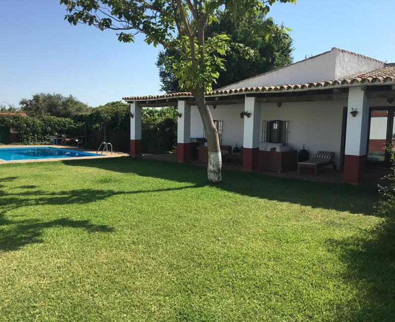 5 Cuarto Casa de Campo en venta