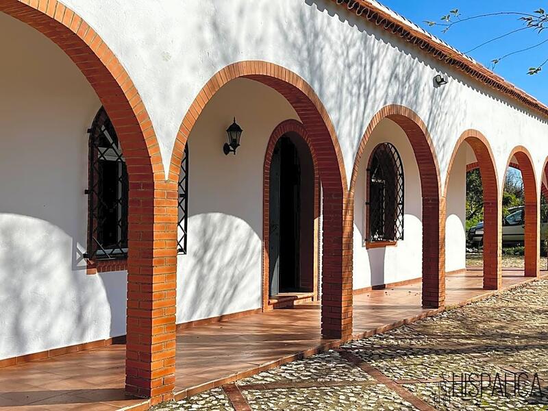 3 Schlafzimmer Landhaus zu verkaufen