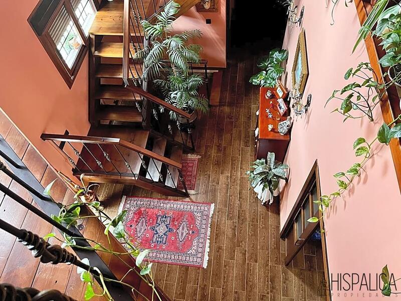 4 Cuarto Villa en venta