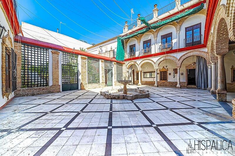 Villa for sale in Ecija, Sevilla