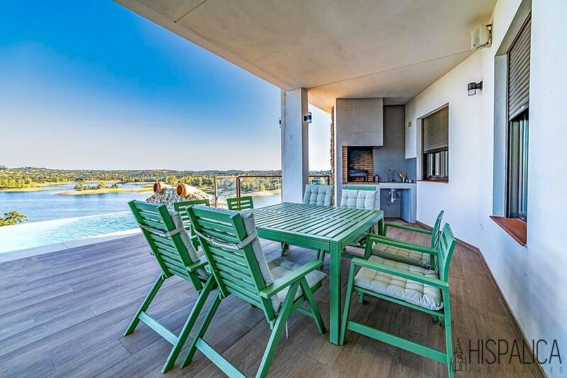 4 bedroom Villa for sale