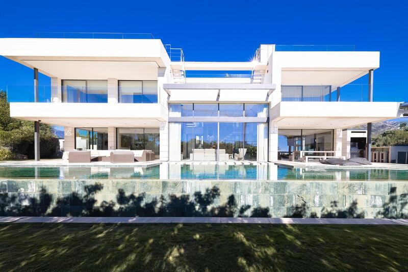 6 Cuarto Villa en venta