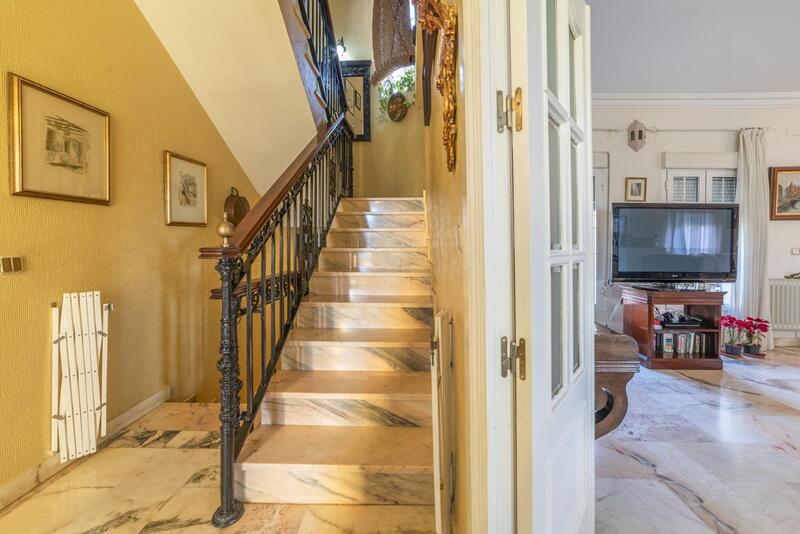 4 Cuarto Villa en venta