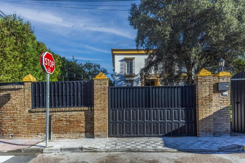 4 Cuarto Villa en venta