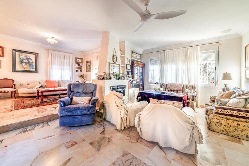 4 Cuarto Villa en venta