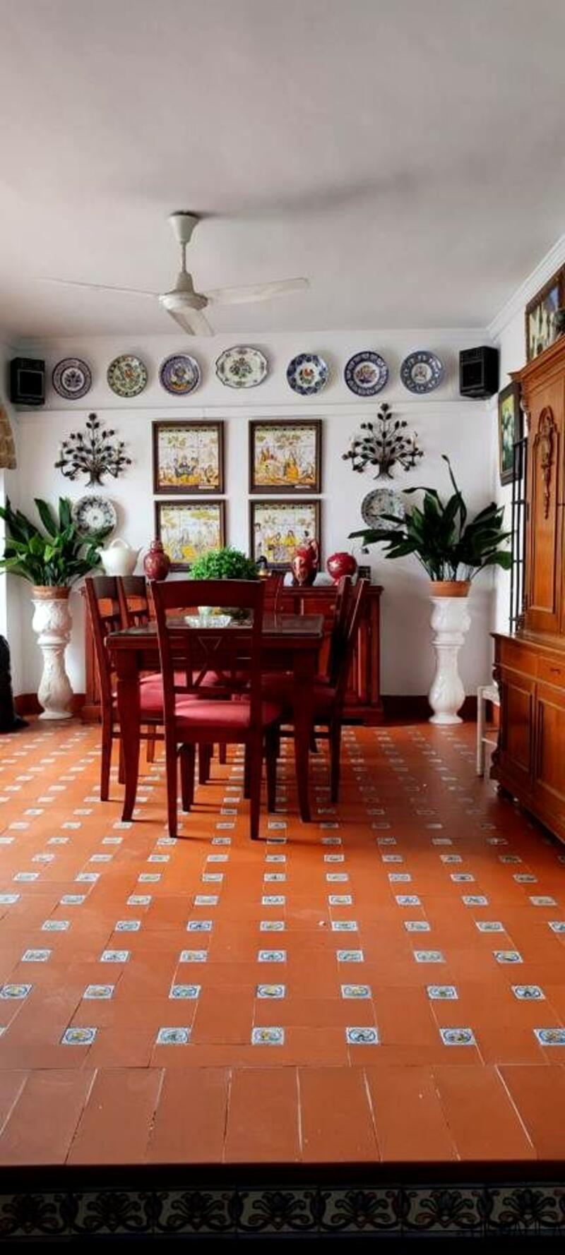 6 Cuarto Villa en venta