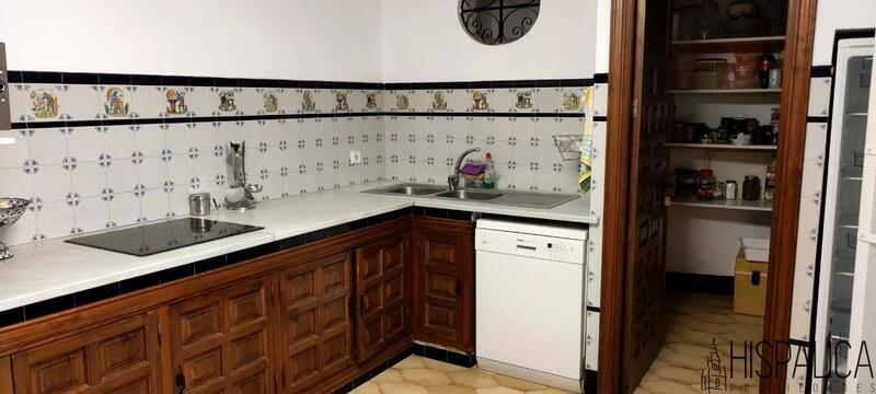6 Cuarto Villa en venta