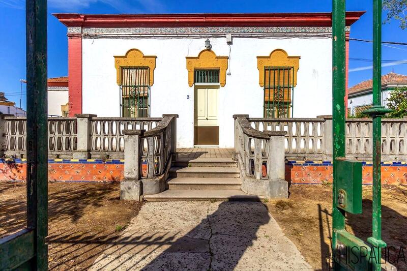 вилла продается в Villanueva del Rio y Minas, Sevilla