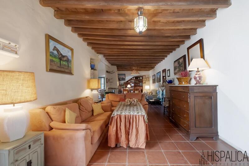 5 Cuarto Casa de Campo en venta