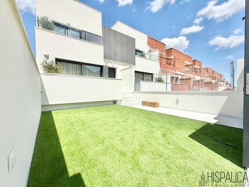 3 bedroom Villa for sale