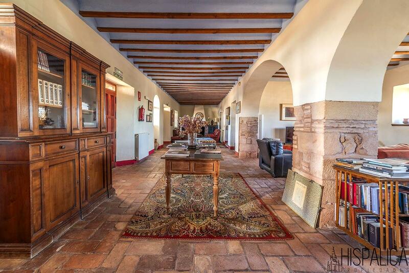 Villa til salgs i Montoro, Córdoba