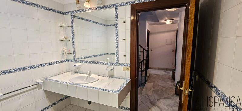 5 Cuarto Villa en venta