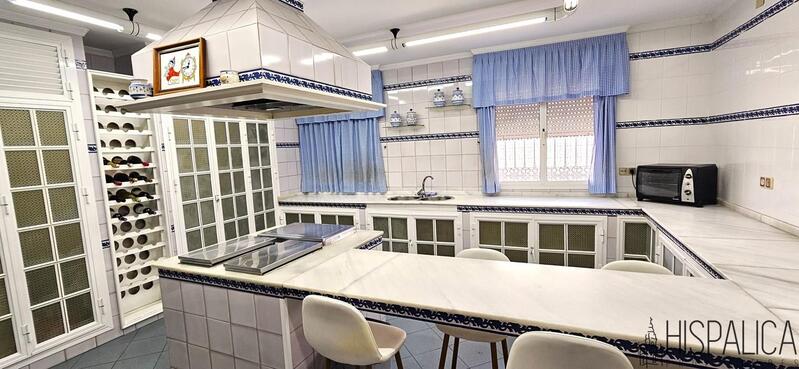 5 Cuarto Villa en venta
