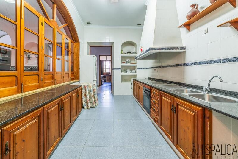 Townhouse for sale