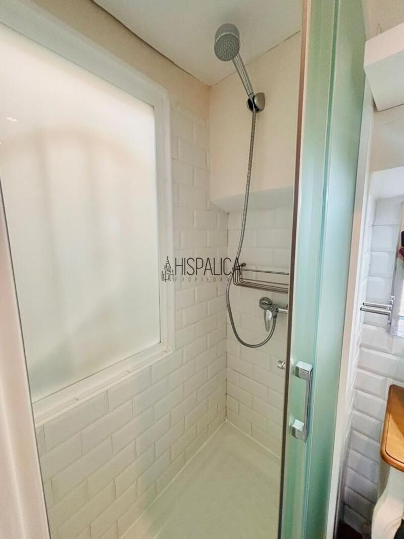 1 slaapkamer Appartement Te koop