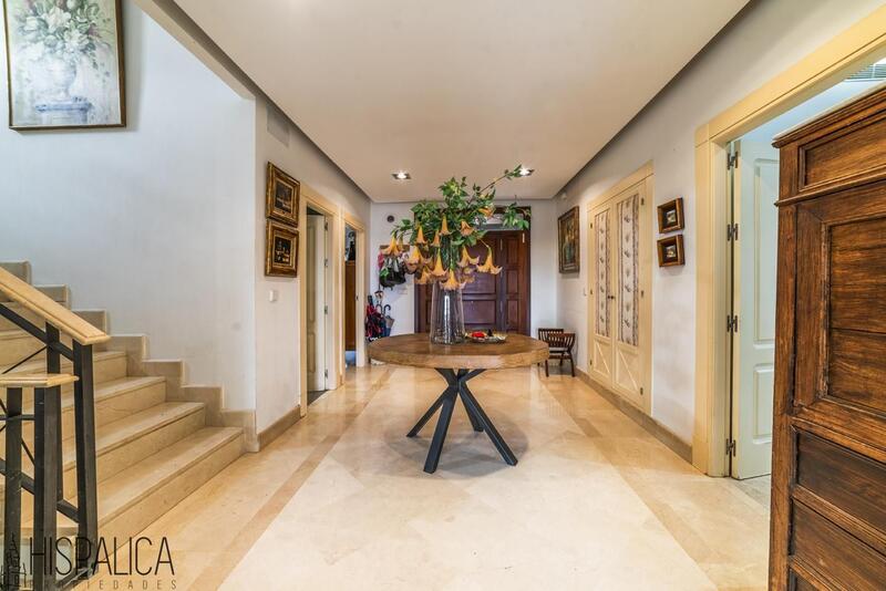 6 Schlafzimmer Villa zu verkaufen