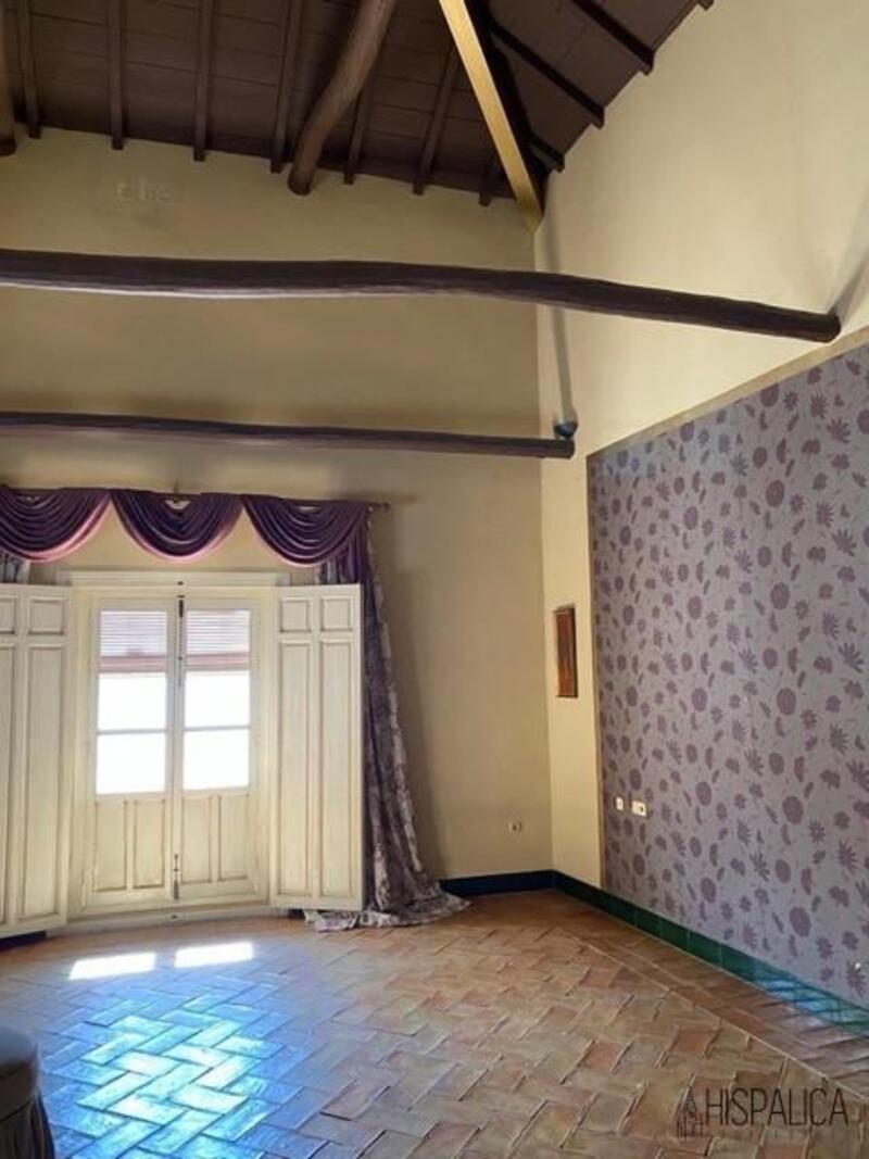 8 sovrum Villa till salu