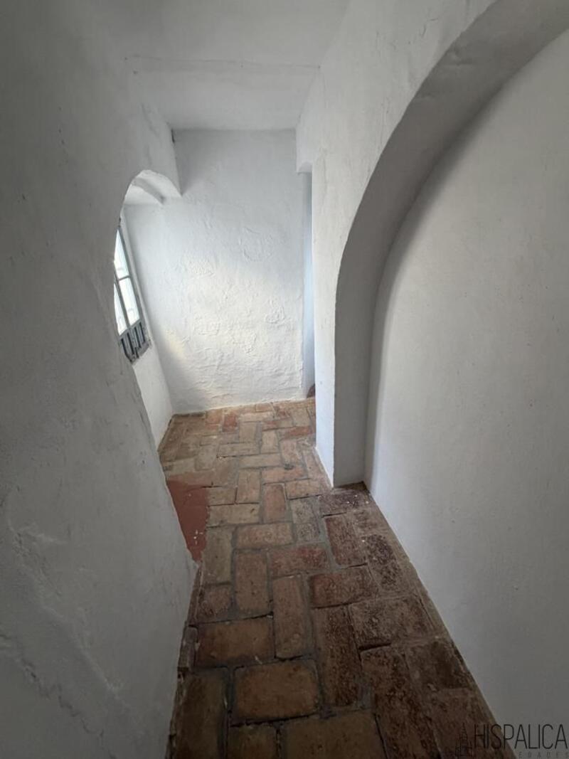 9 slaapkamer Villa Te koop 9 slaapkamer Villa Te koop