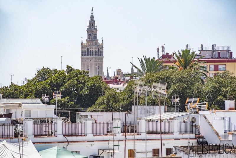 Lägenhet till salu i Sevilla, Sevilla