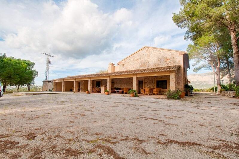 Landhaus zu verkaufen in Gata de Gorgos, Alicante
