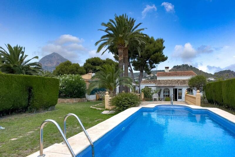 Villa til salg i Javea, Alicante