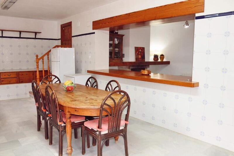 9 bedroom Villa for sale