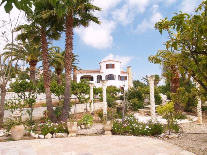 Villa til salgs i Calpe, Alicante