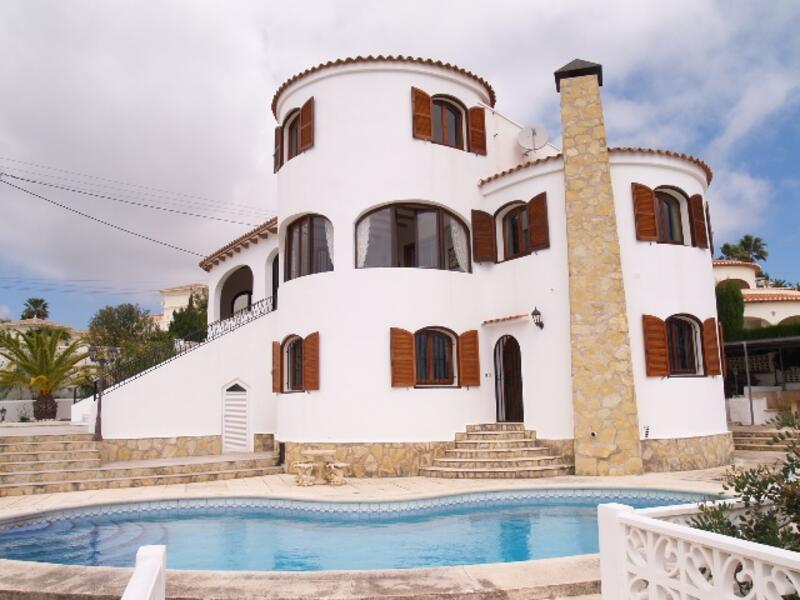 5 bedroom Villa for sale