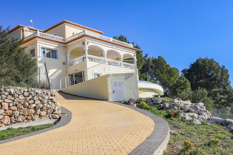 Villa en venta en Javea, Alicante