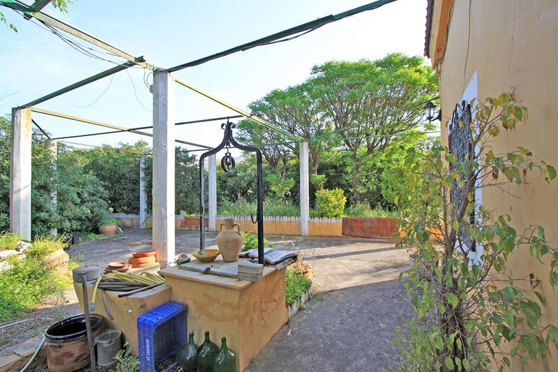 Country House for sale in Pedreguer, Alicante