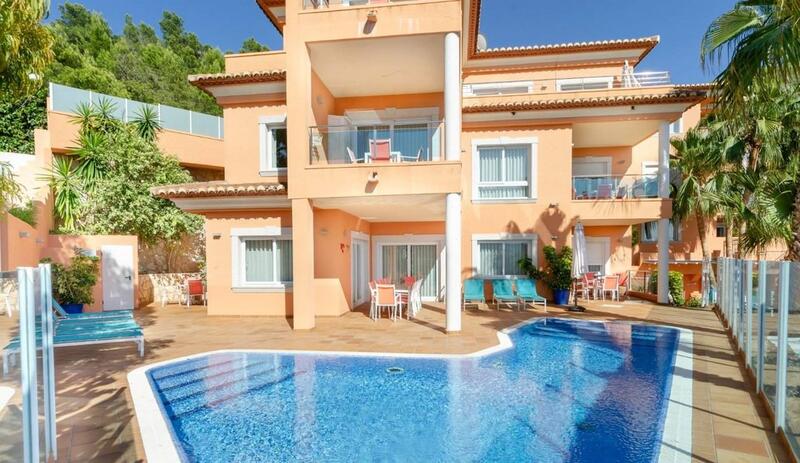 Коммерческая недвижимость продается в Benitachell, Alicante
