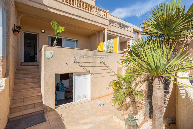 Maison de Ville à vendre dans Torrevieja, Alicante