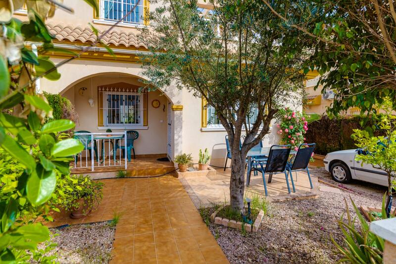 Duplex for sale in Orihuela Costa, Alicante