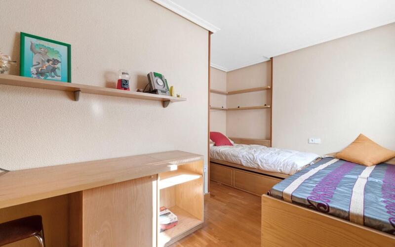 4 slaapkamer Appartement Te koop