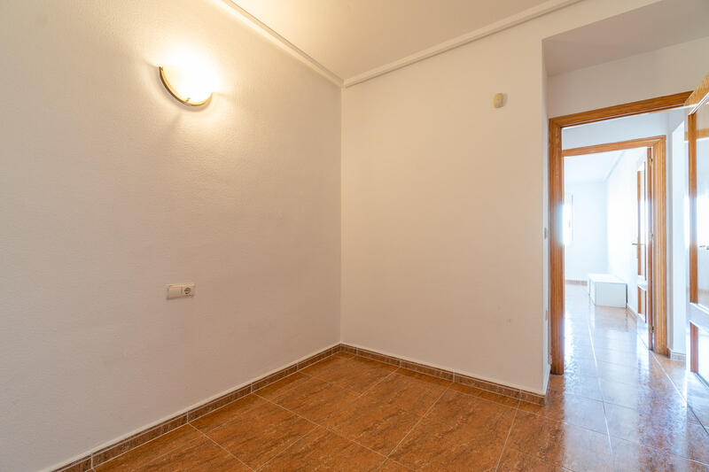 2 slaapkamer Appartement Te koop