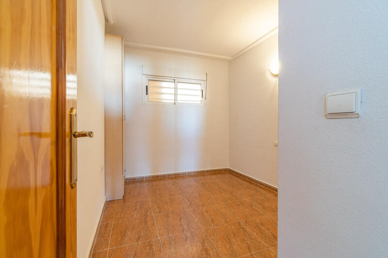 2 slaapkamer Appartement Te koop