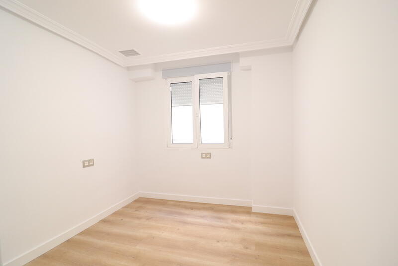 3 slaapkamer Appartement Te koop