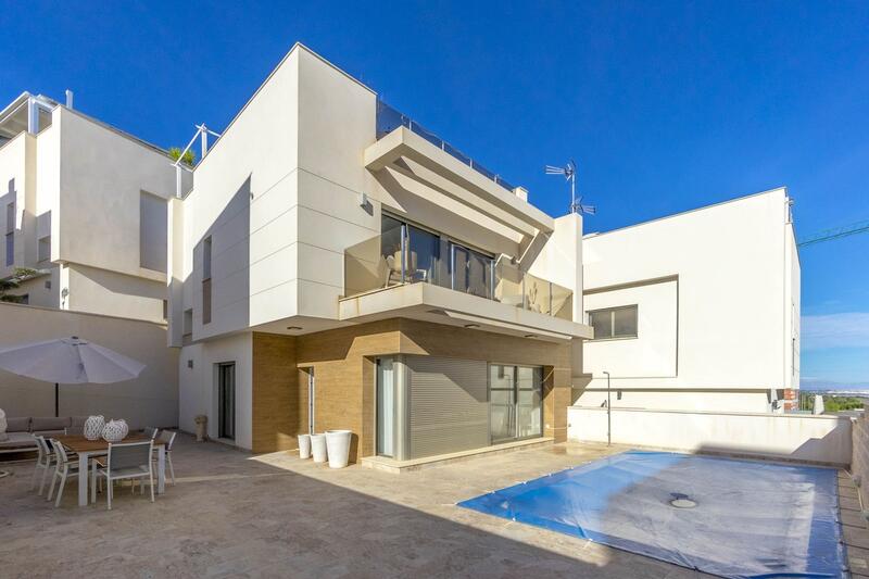 Casa de Campo en venta en Orihuela Costa, Alicante