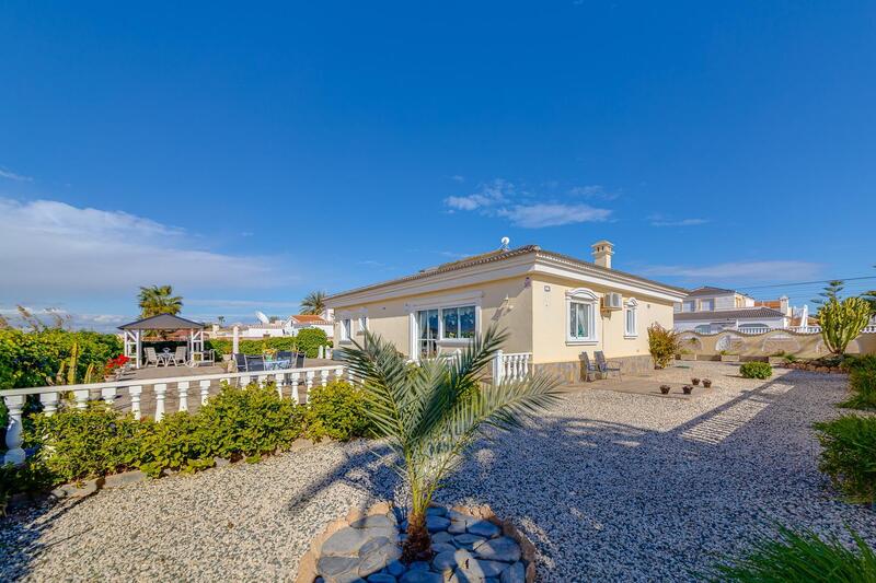 Landhaus zu verkaufen in Torrevieja, Alicante