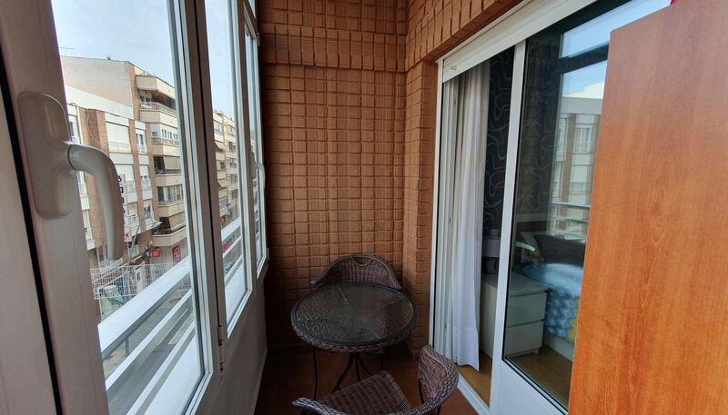 Appartement zu verkaufen in Torrevieja, Alicante